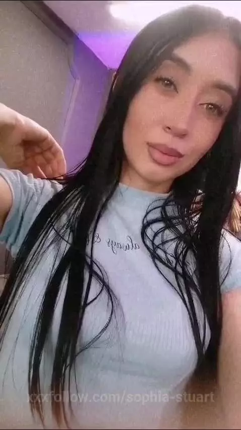 Im hereee!😏 by sophia-stuart