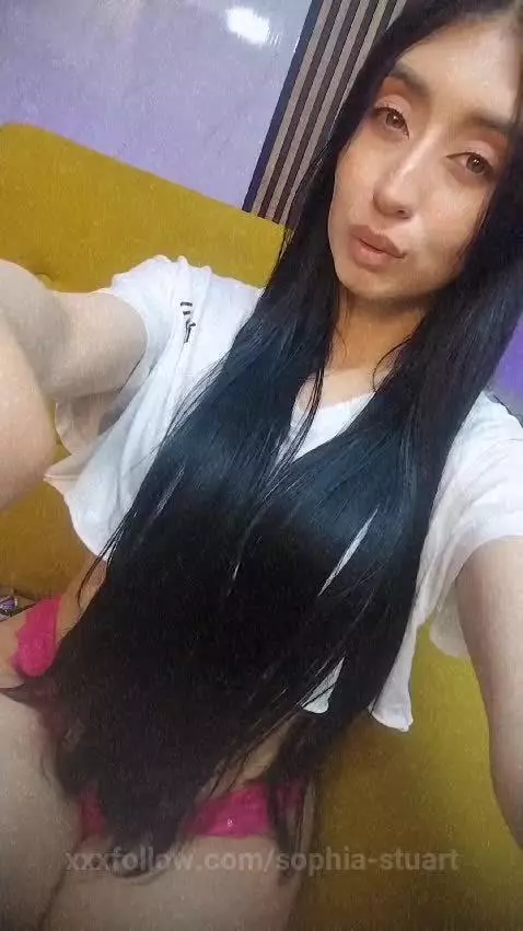 my legs wait for your delicious cock 🔥🍆 by sophia-stuart