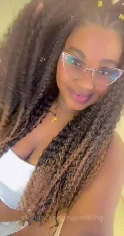 the crespitos that surround your heart 😋🔥 by naomiking