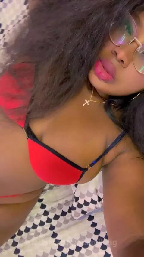 Kisses 🥰 loving them by naomiking