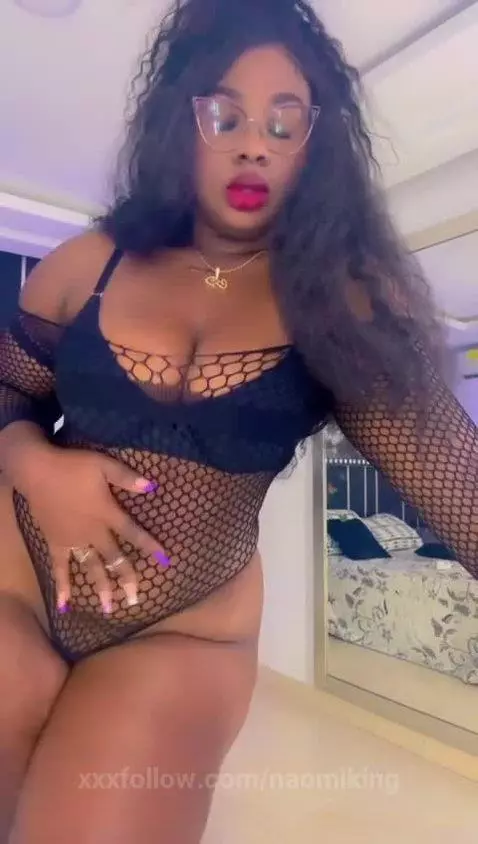 I am here, are u ready? by naomiking